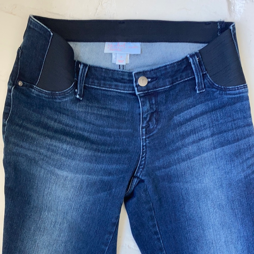 Maternity jeans size 4